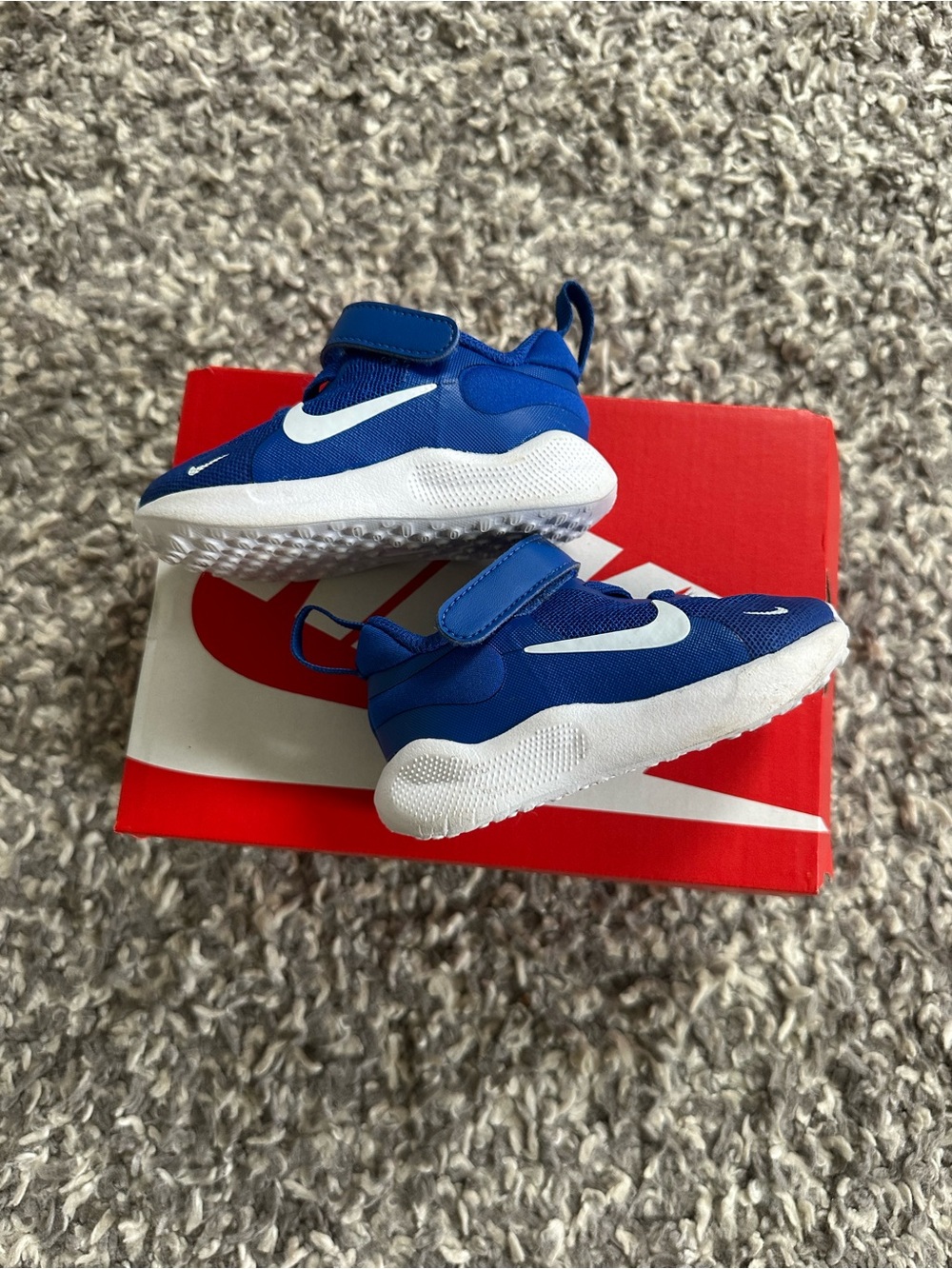 Nike Kids' Blue Slip-On Athletic Shoes baby size 4 toddler